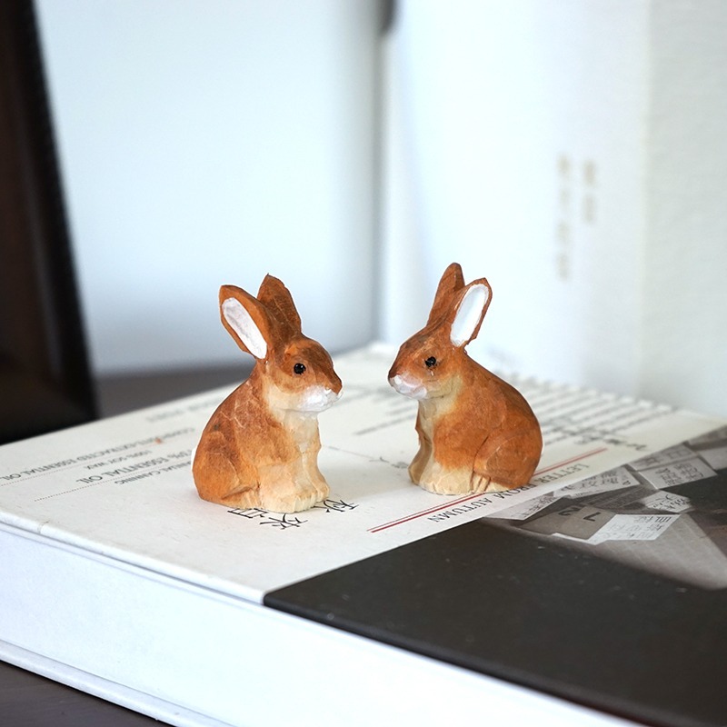 1pc sentado coelho mão esculpi - Desk Setup Nature avaliação e preço
